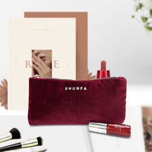 Custom Women Red Velvet Cosmetic Bag With Zipper Soft Velvet Portable Storage Plain Velvet Cosmetic Bag
