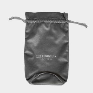 Elegant Velvet Jewelry Pouch With Drawstring Closure Soft Mini Gift Bags for Rings Earrings Cosmetics Storage