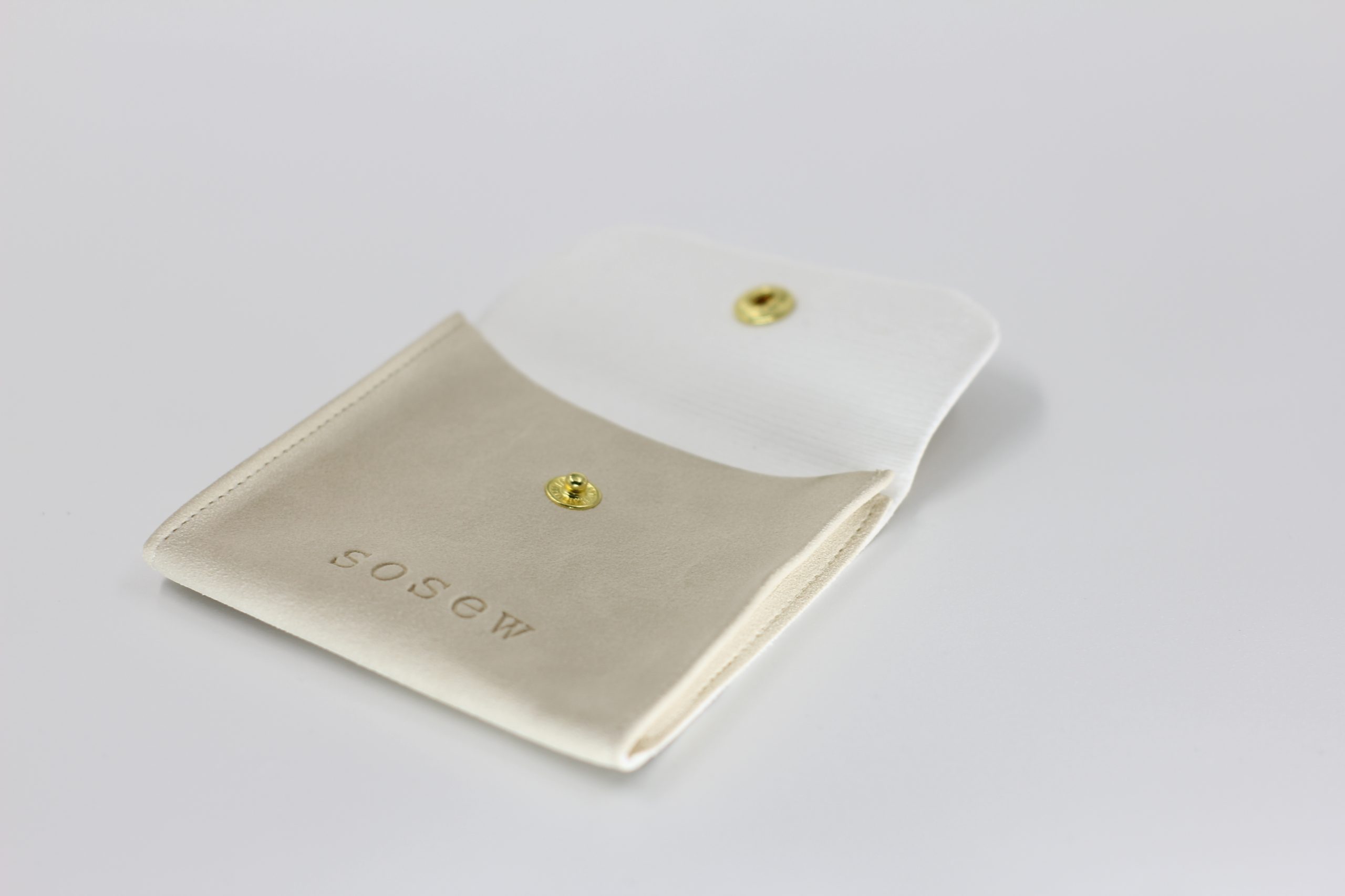 White soft velvet gift packaging bag, customizable LOGO accessory packaging bag from the factory - 图片 5