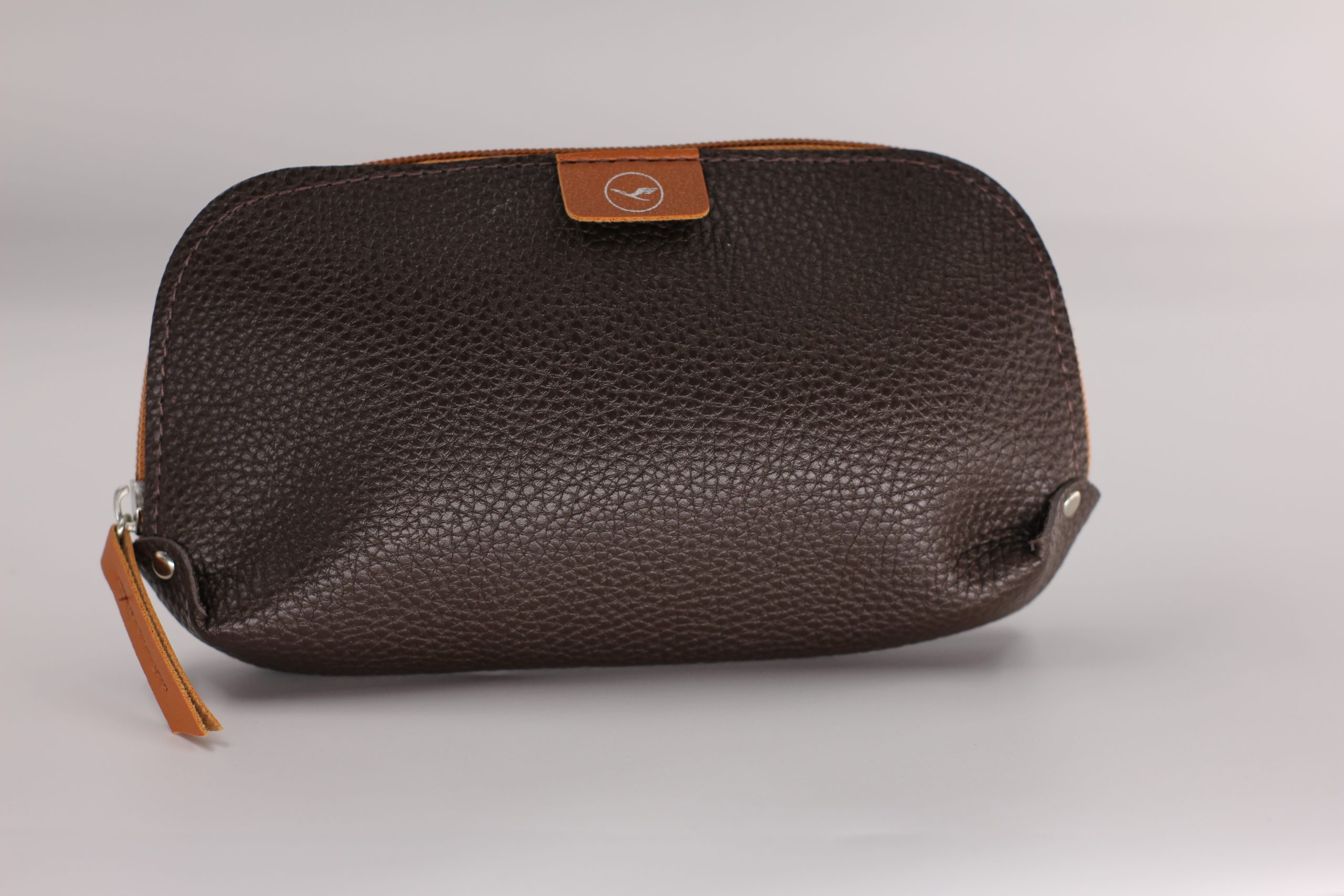 High end brown leather product packaging bags from Chinese factories, customizable packaging bags with hot stamping logo - 图片 2