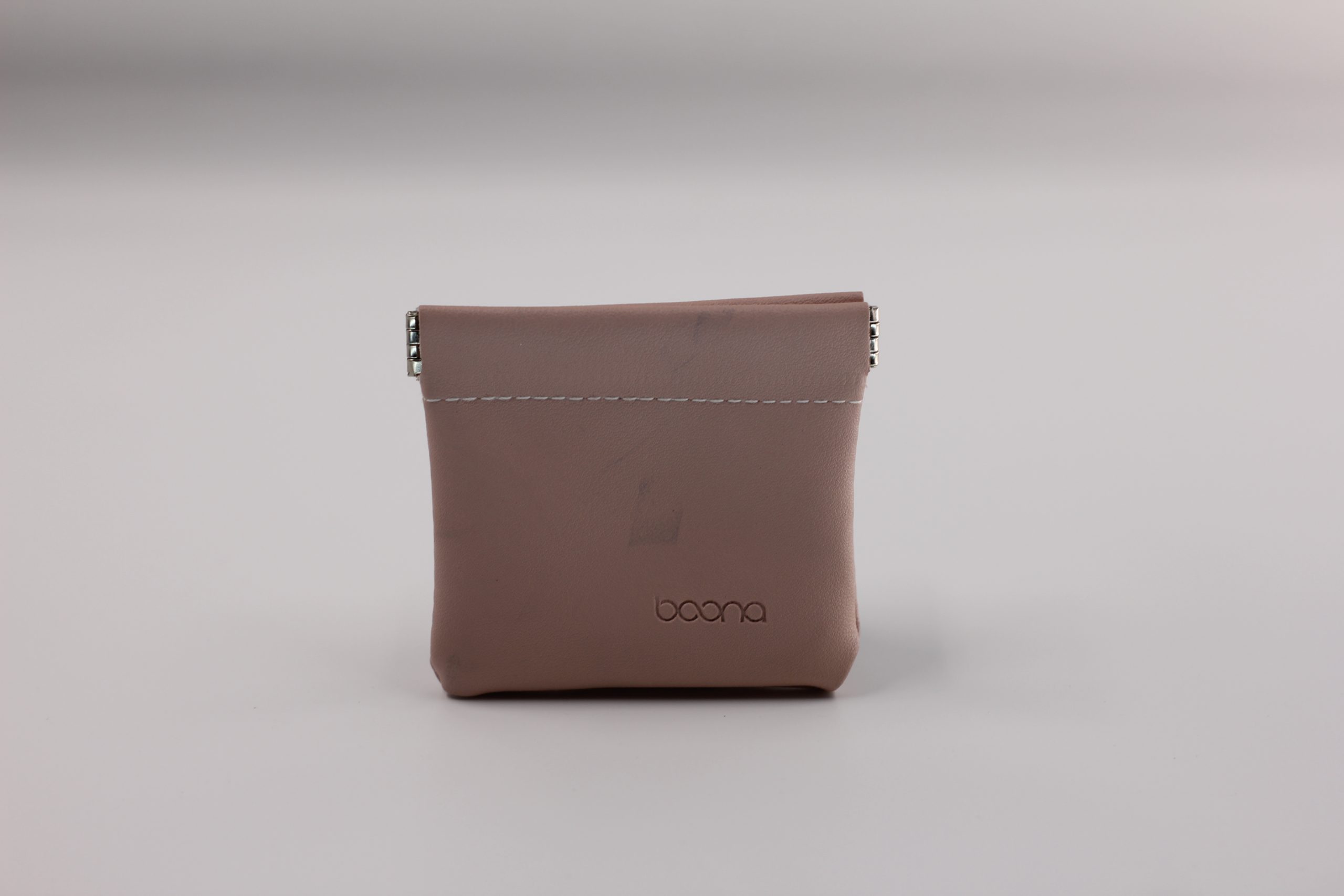 Customized light pink leather gift packaging bag from a factory in China