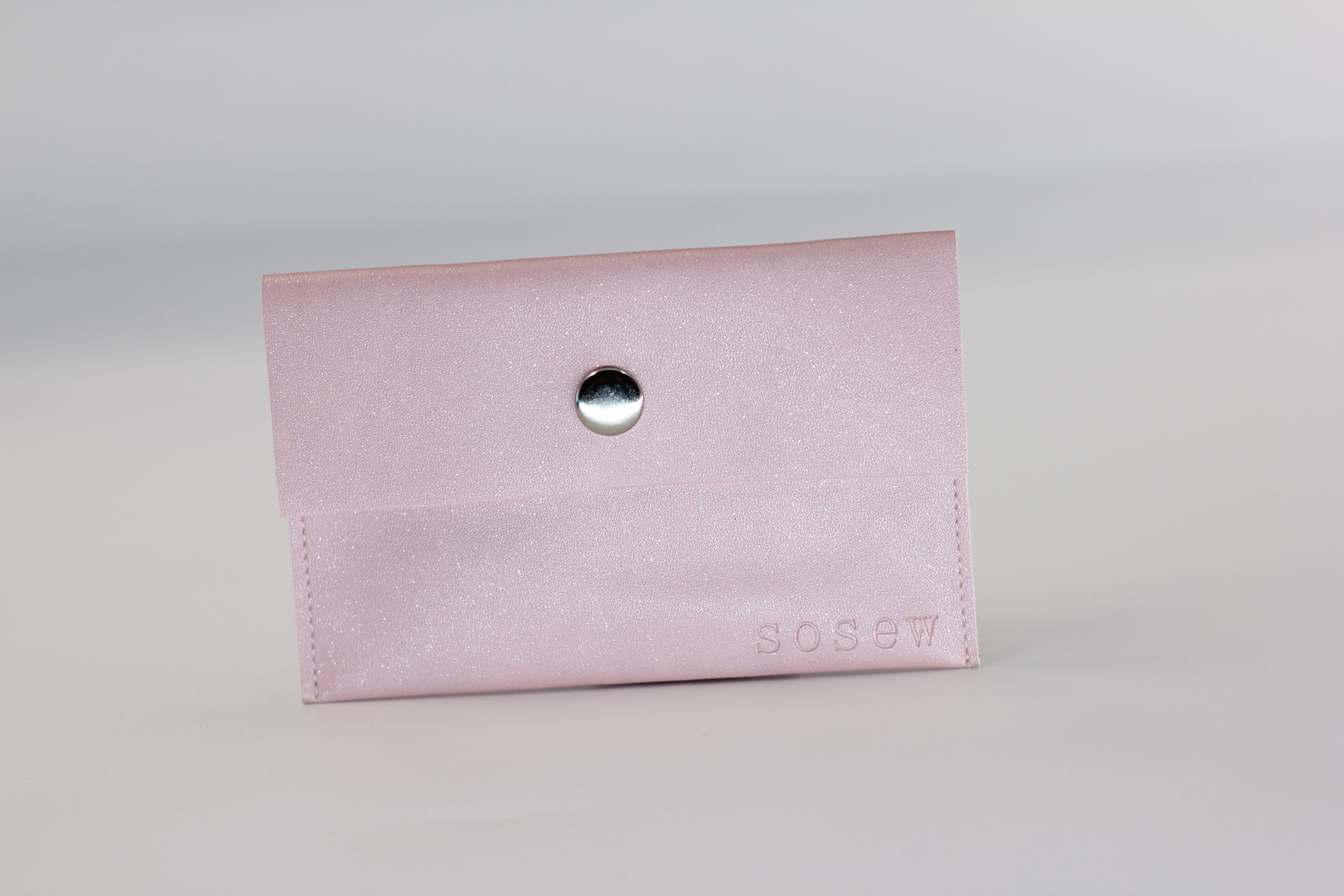 Customized pink velvet jewelry gift packaging bag from a factory in China - 图片 5