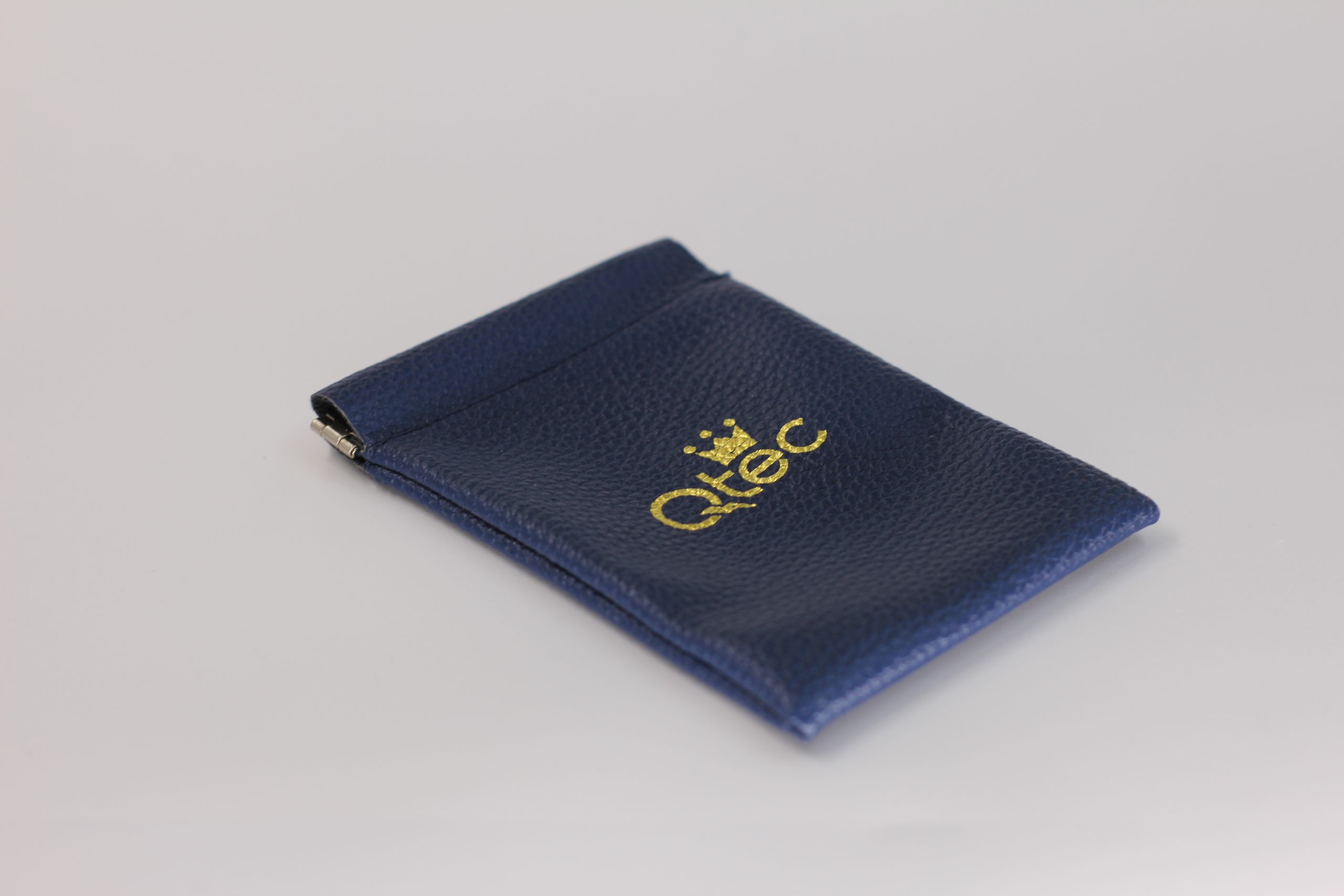 Customized advanced product packaging bags with automatic bundle pockets, from a bag factory in China - 图片 5