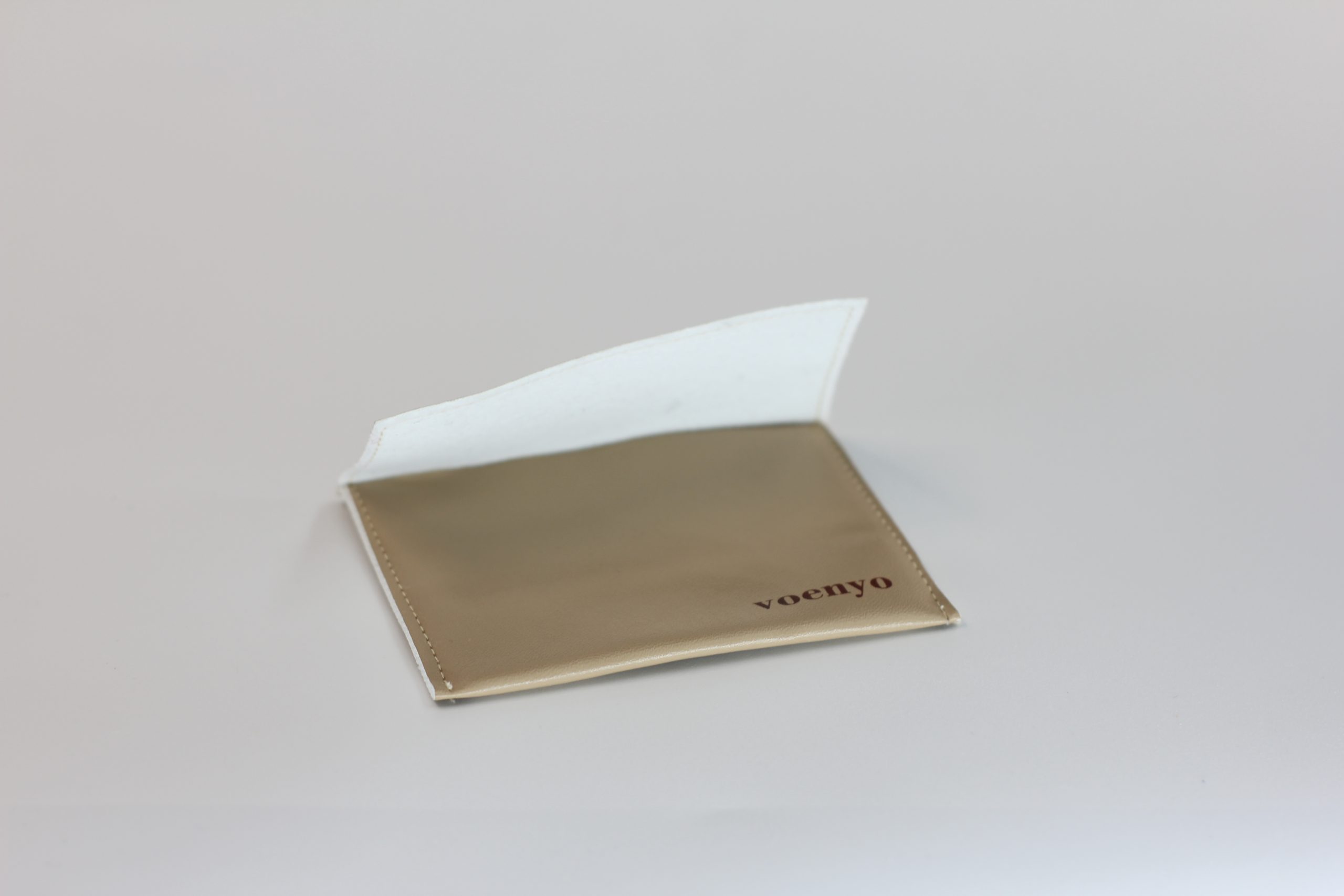 Beautiful gift packaging bag, accepting customized colors and sizes from customers, from a bag factory in China